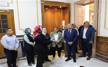 محافظ القاهرة يتفقد اللجان المعدة لاستقبال الناخبين المشاركين بالتصويت فى انتخابات النواب