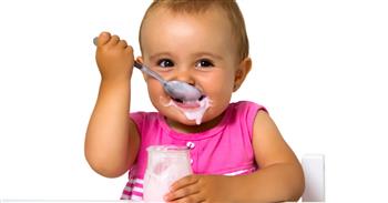 الزبادى وجبة ضرورية لطفلك