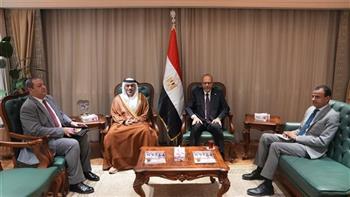 وزير العمل يبحث مع السفير الإماراتي تعزيز التعاون في مجالات التدريب وتنقل الأيدي العاملة