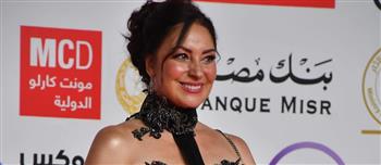 نرمين الفقي تتألق في افتتاح مهرجان القاهرة السينمائي 