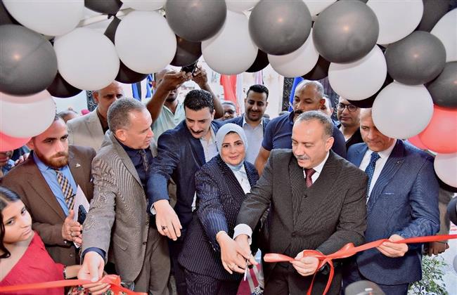 محافظ أسيوط يفتتح المرحلة الأولى من أكاديمية "إيجي سمارت" لرعاية وتأهيل ذوي الإعاقة  