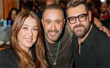 كندة علوش توجه رسالة لأحمد السقا برفقة زوجها عمرو يوسف