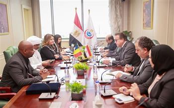 وزير الصحة يبحث مع نظيره التشادي تعزيز التعاون الصحي بين البلدين  