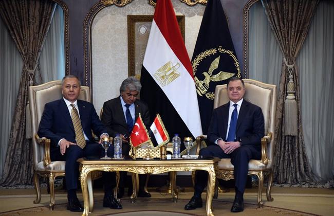 وزير الداخليه يستقبل نظيره التركي لبحث القضايا ذات الاهتمام المشترك