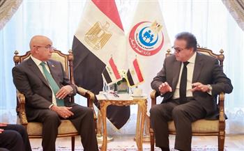وزير الصحة يبحث مع نظيره العراقي تعزيز التعاون المشترك