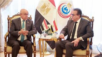 وزير الصحة يبحث مع نظيره العراقي تعزيز التعاون المشترك