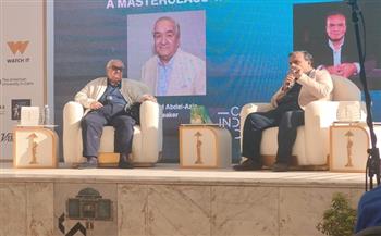 المخرج محمد عبد العزيز بعد تكريمه في مهرجان القاهرة: شعرت بتقدير كبير والرحلة لم تكن هينة