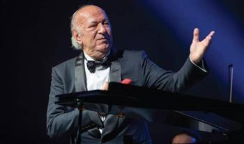 عمر خيرت.. مفاجأة مهرجان «صدى الأهرامات»