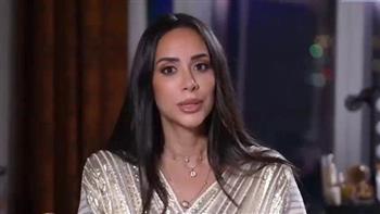 بسنت شوقي تشوق جمهورها بصورة من كواليس مسلسل "الكينج"