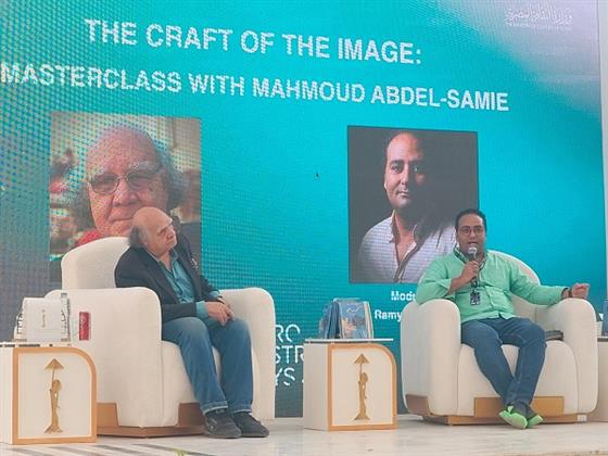 مدير التصوير محمود عبد السميع يكشف أسراره مع حسين فهمي وبداياته في عالم السينما