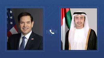 وزير الخارجية الإماراتي ونظيره الأمريكي يبحثان هاتفيا التطورات الإقليمية والعلاقات الاستراتيجية