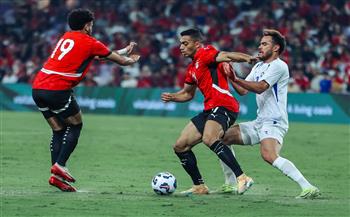 الدقيقة 30.. منتخب مصر 0-1 أوزبكستان