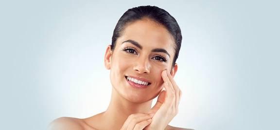 هكذا يؤثر ما تأكله على إشراقتك!