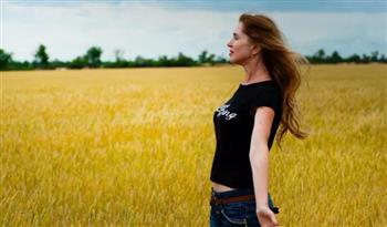 لو بتجددي نمط حياتك باستمرار.. فهذه السمات تميز شخصيتك