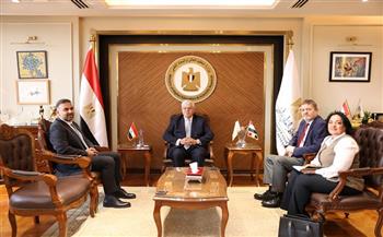 وزير التعليم العالي يبحث تعزيز التعاون الأكاديمي والعلمي مع المجلس الثقافي البريطاني 