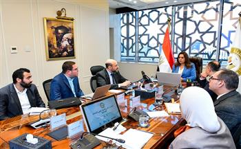 وزيرة التنمية المحلية تتابع مستجدات منظومة التحول الرقمي للسجل البيئي للمنشآت الصناعية