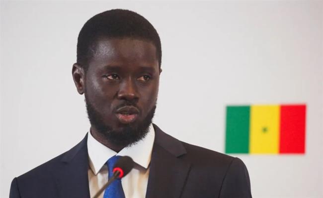 الرئيس السنغالي يأمر بإنشاء مركز وطني لتجارة الذهب لضمان شفافية المعاملات