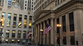 ديون الأسر الأمريكية تسجل مستوى قياسيا جديدا لتصل إلى 18.59 تريليون دولار