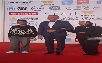 نجوم فيلم "شكوى رقم ٧١٣٣١٧" يتألقون قبل عرضه في اليوم الرابع من مهرجان القاهرة السينمائي