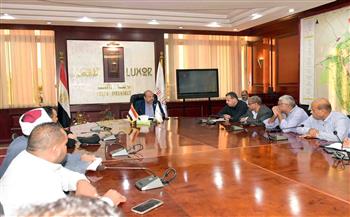 الأقصر تستعد للاحتفال بعيدها القومي الـ16 باجتماع تنسيقي موسّع برئاسة السكرتير العام 