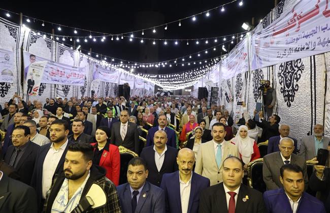 حشد جماهيري لـ"الجبهة الوطنية"من قلب شبرا الخيمة دعمًا لمرشحه حازم توفيق