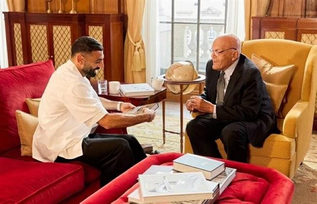 خلال لقائه مع الدكتور مجدي يعقوب.. محمد صلاح: تعرضت للتنمر من جانب بعض زملائي في مرحلة الناشئين