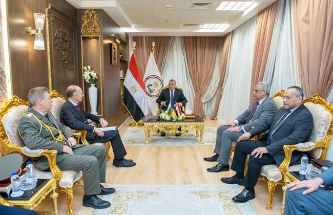 وزير الدولة للإنتاج الحربي: تنظيم معرض إيديكس يتم في إطار جهود وطنية مخلصة وتكامل تام بين الجهات المشاركة