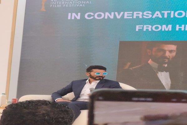 خالد النبوي: «في البداية كنت أبحث عن وظيفة تجعلني سعيدًا»  