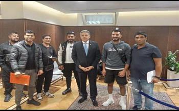 سفير مصر بأثينا: تطوير منظومة العمل القنصلي أتاح التواصل مع الجالية واختصر الوقت لإنهاء المعاملات