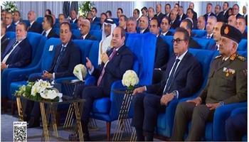 الرئيس السيسي: يجب الحديث عن التسويق المبكر للمشروعات التي ترغب الحكومة في تنفيذها