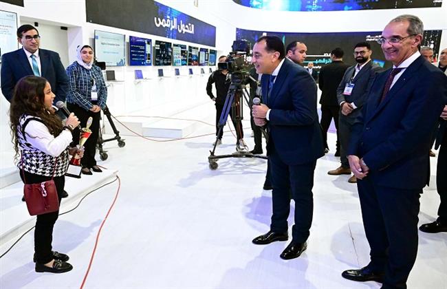 رئيس الوزراء: رؤية الشباب المصري في الشركات الدولية أكثر ما يجعلنا نشعر بالأمل