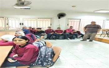 مكتبة العبور الثقافية تناقش كتاب "قصة الطباعة وصناعة الكتاب" 