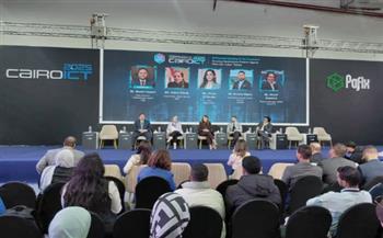 الذكاء الاصطناعي يضع الخدمات المصرفية في مرمى النيران: تحذيرات من تسونامي سيبراني 