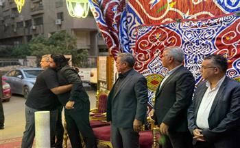 محمود سعد يشارك في عزاء محمد صبري نجم الزمالك الراحل