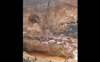 فيديو مرعب.. لحظة انهيار منجم في الكونغو على رؤوس العمال