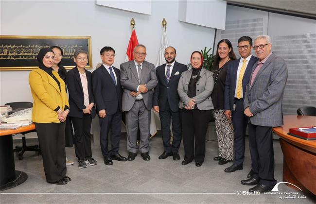 مدير متحف الهانجول الوطني بكوريا الجنوبية يزور مكتبة الإسكندرية