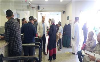 رئيس حي شمال يتابع يوميًا سير العمل بالمركز التكنولوجي لخدمة المواطنين بالغردقة