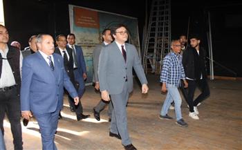 وزير الثقافة ومحافظ بورسعيد يتفقدان قصر ثقافة بورسعيد للوقوف على الأعمال المطلوبة لتطويره