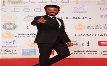 خالد النبوي يشارك جمهوره لحظات من حضوره العرض الخاص لفيلم "المهاجر" بمهرجان القاهرة