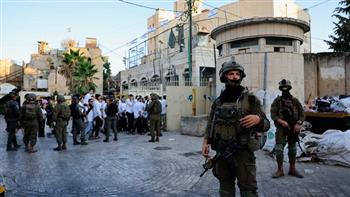 إعلام إسرائيلي عن مسؤولين: الحكومة أضعفت الجيش أمام المستوطنين