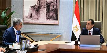 رئيس الوزراء يُتابع عددًا من ملفات عمل وزارة السياحة والآثار