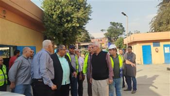 رئيس شركة الصرف الصحي بالقاهرة يتابع جاهزية محطات الجنوب وحلوان استعدادًا لموسم الأمطار