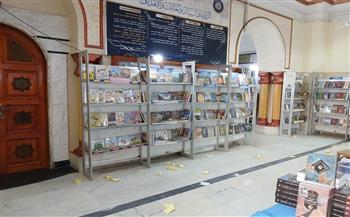 هيئة الكتاب وجامعة الأزهر تفتتحان معرضًا للكتاب بكلية اللغة العربية