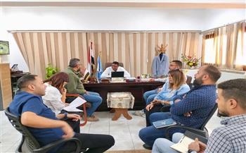 وكيل وزارة الصحة بالبحر الأحمر يجتمع مع الشركة المنفذة لأعمال التطوير بمستشفى الغردقة العام