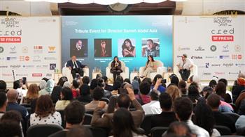 لحظات مؤثرة من عرض  فيلم "وجع الفراق" ضمن التكريم الخاص في مهرجان القاهرة السينمائي