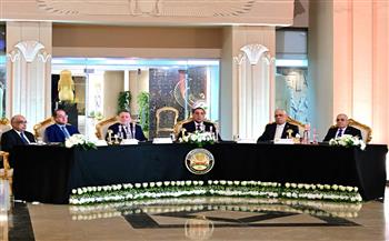 رئيس الوزراء يشارك في فعاليات حفل تسليم النيابة العامة مضبوطات ذهبية للبنك المركزي 