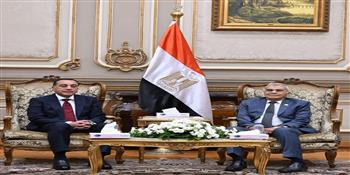 خلال لقائه مع مدبولي.. رئيس "الشيوخ" يؤكد حرص المجلس على تعزيز التعاون مع الحكومة