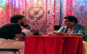 "جيل بيسلم جيل".. طرح دويتو محمد منير وويجز في أغنية "كلام فرسان"