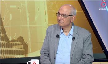  ياسر ثابت: إدارة ترامب لا تسعى لمعركة طويلة الأمد في فنزويلا