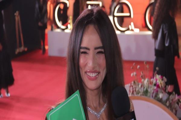 زينة تخطف الأنظار خلال العرض الخاص لـ "بنات الباشا" في مهرجان القاهرة السينمائي الدولي